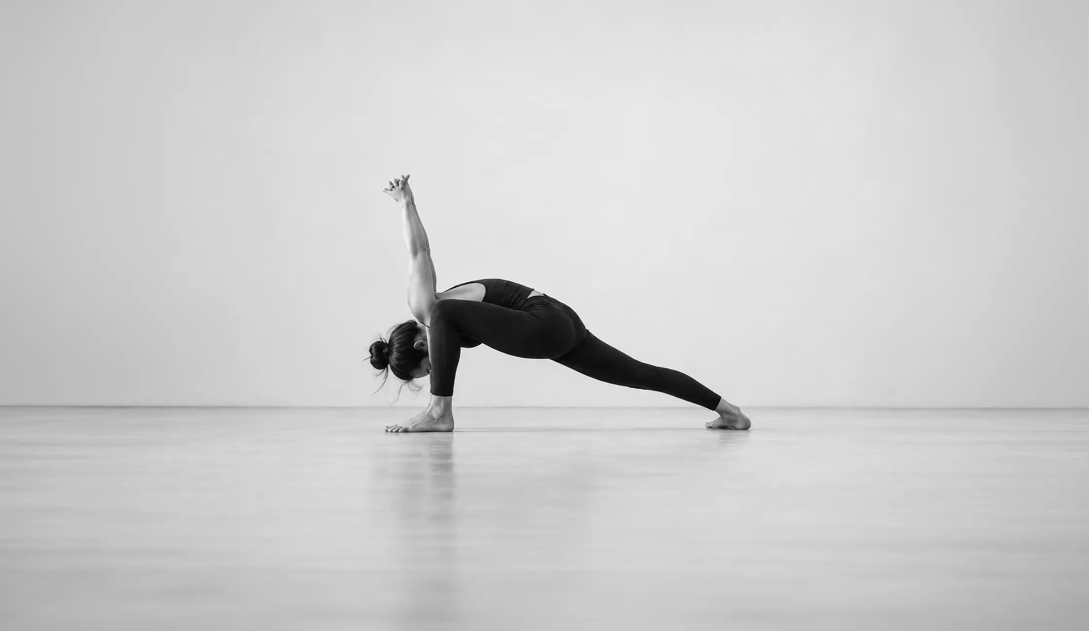 Slow Burn Vinyasa in Košice – English yoga class at HABIT Studio